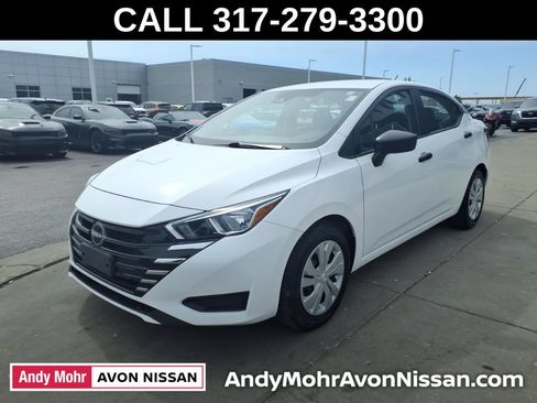Used 2023 Nissan Versa S FWD image 4
