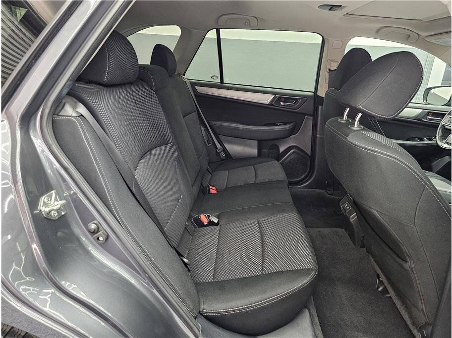 Used 2019 Subaru Outback 2.5i Premium AWD/4WD image 14