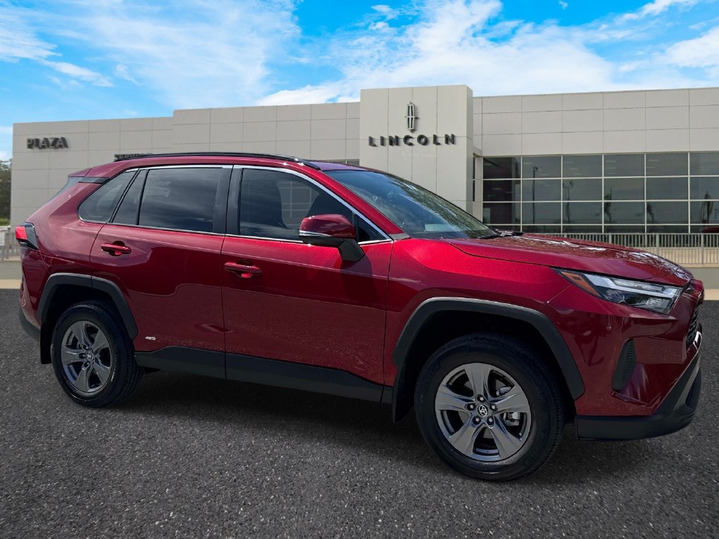 Used 2024 Toyota RAV4 XLE w/ Convenience Package AWD/4WD image 1