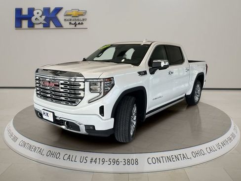 Used 2024 GMC Sierra 1500 Denali AWD/4WD image 3