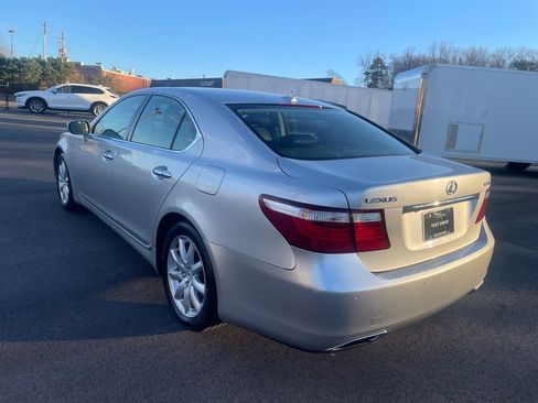 Used 2008 Lexus LS 460 image 4