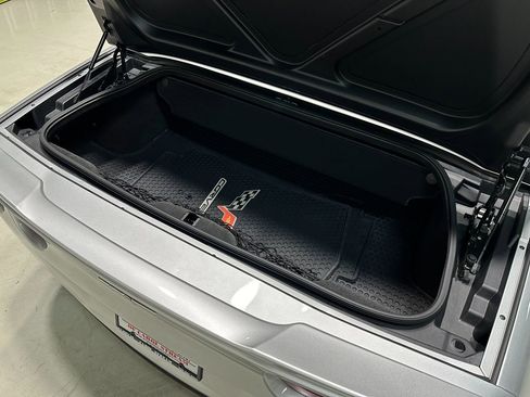 Used 2013 Chevrolet Corvette Grand Sport w/ 3LT Preferred Equipment Group image 8