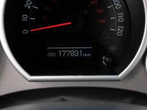 Used 2011 Toyota Sequoia Platinum image 22