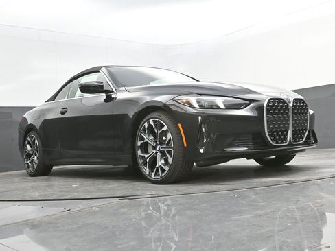 New 2026 BMW 430i Convertible w/ Premium Package image 30