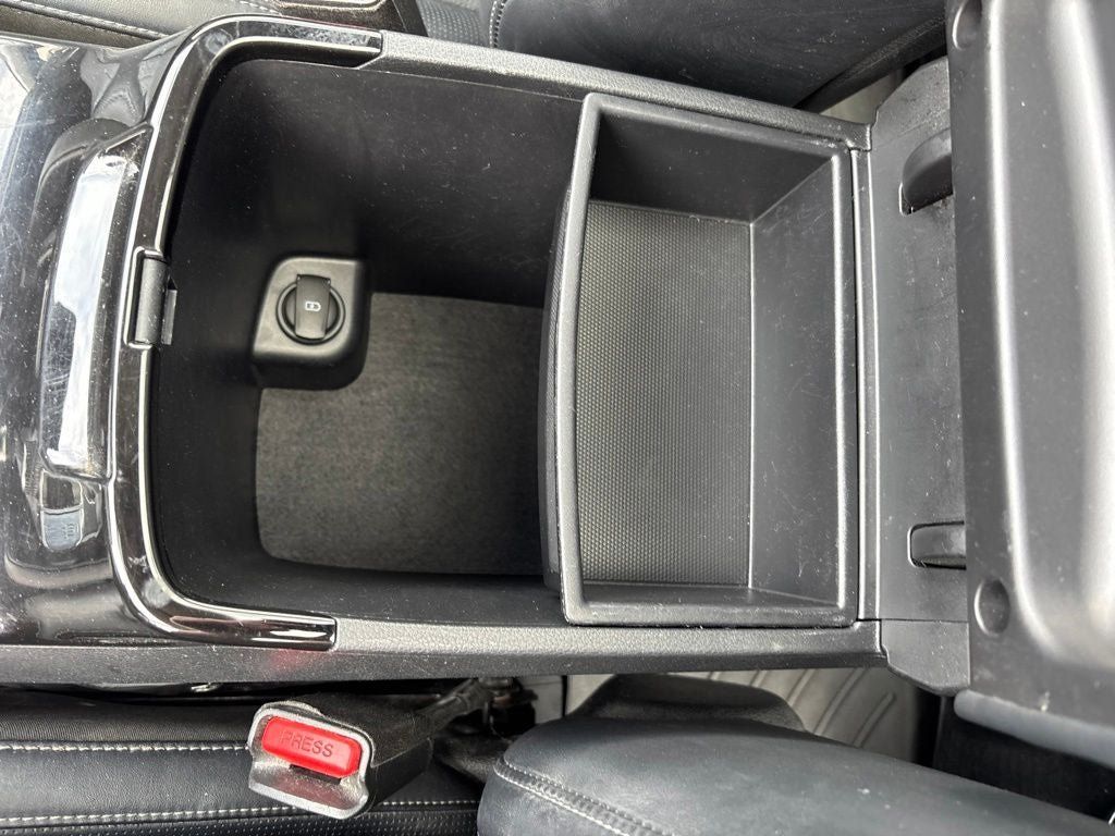 Used 2022 Kia Telluride SX w/ SX Prestige Package AWD/4WD image 21