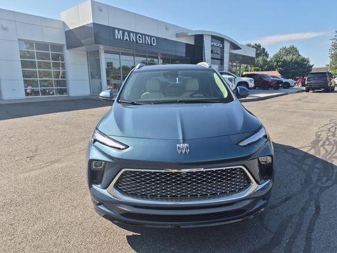 Used 2026 Buick Encore GX Avenir w/ Avenir Technology Package AWD/4WD image 8