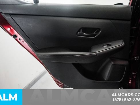 Used 2024 Nissan Sentra SV FWD image 51