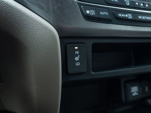 Used 2018 Honda Pilot EX-L image 31