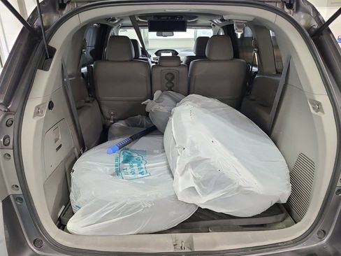 Used 2016 Honda Odyssey Touring image 5