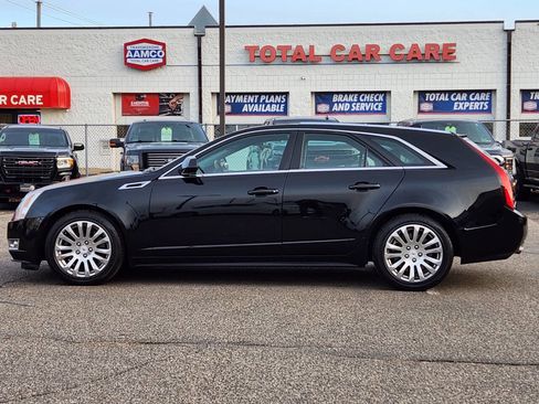 Used 2013 Cadillac CTS Performance w/ Performance Luxury Package image 3