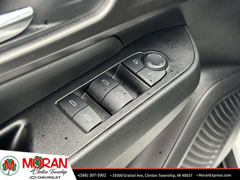 Certified 2025 Chevrolet Equinox EV LT FWD image 15