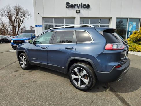 Used 2019 Jeep Cherokee Limited AWD/4WD image 12