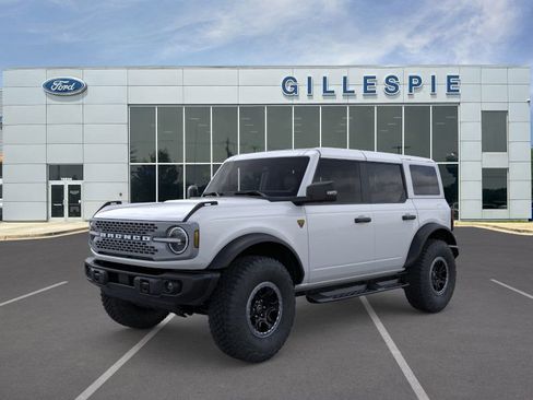 New 2025 Ford Bronco Badlands image 1