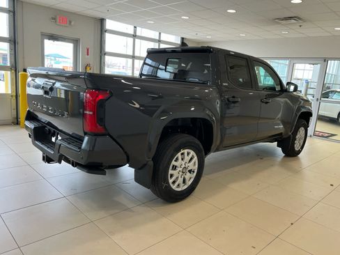 New 2026 Toyota Tacoma SR5 image 8