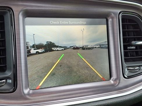 Used 2015 Dodge Challenger R/T Scat Pack w/ Technology Group image 19