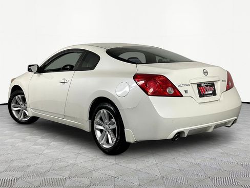 Used 2013 Nissan Altima 2.5 S FWD image 4