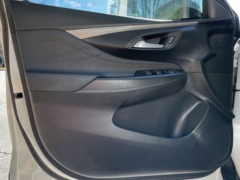 Used 2024 Buick Envista Sport Touring w/ Convenience I Package image 14