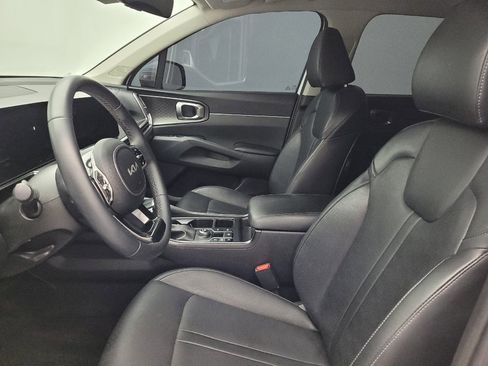 Used 2024 Kia Sorento S w/ Panoramic Sunroof Package FWD image 17