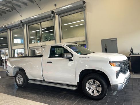 Used 2024 Chevrolet Silverado 1500 W/T w/ WT Fleet Convenience Package image 4
