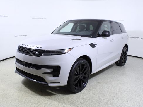 New 2026 Land Rover Range Rover Sport Dynamic SE AWD/4WD image 4