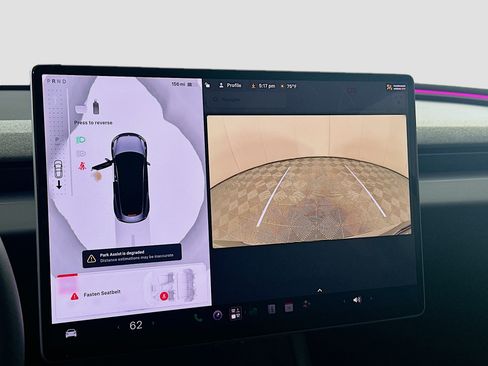 Used 2025 Tesla Model 3 Long Range RWD image 21