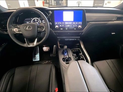 New 2026 Lexus TX 500h AWD image 5