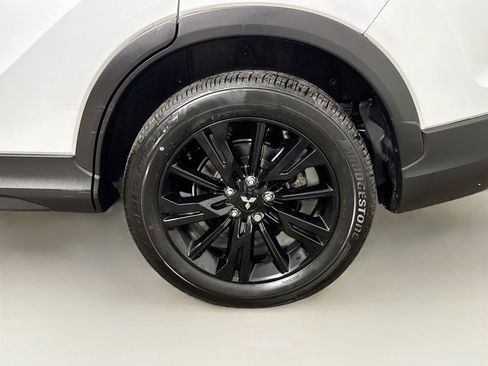 Used 2025 Mitsubishi Eclipse Cross LE AWD/4WD image 26