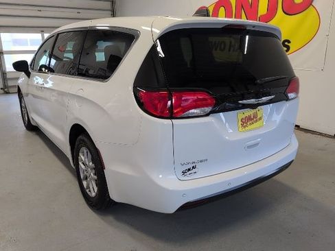 New 2026 Chrysler Voyager LX FWD image 3