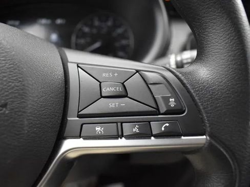 Used 2023 Nissan Kicks SV image 22