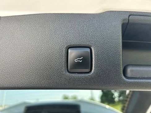 Used 2023 Ford Escape ST-Line w/ Tech Pack #1 FWD image 41