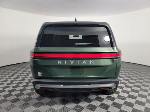 Used 2024 Rivian R1S Adventure AWD/4WD image 4