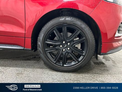 Used 2022 Ford Edge ST-Line image 11