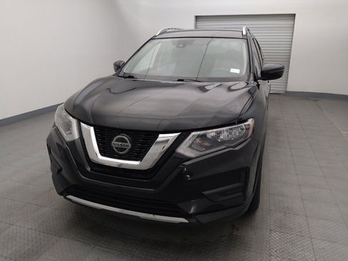 Used 2019 Nissan Rogue SV image 15