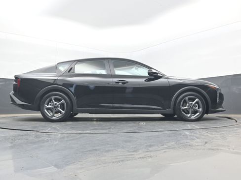 Used 2025 Kia K4 FWD image 31