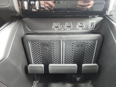 New 2026 RAM 1500 Laramie w/ Night Edition image 9