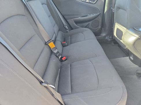 Used 2018 Chevrolet Malibu LS image 19