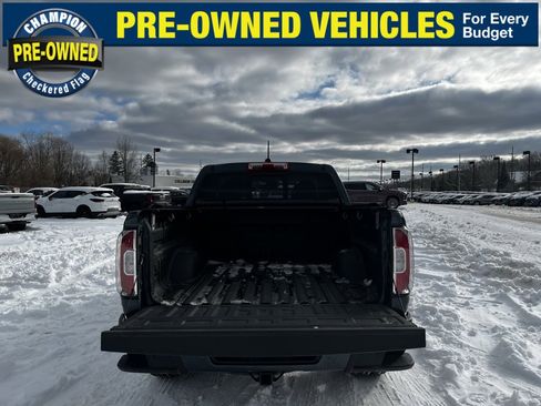 Used 2019 GMC Canyon Denali image 10