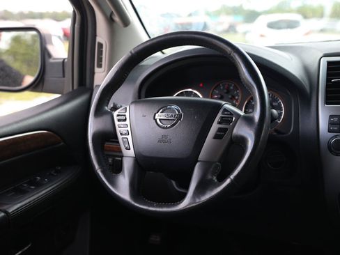 Used 2014 Nissan Armada Platinum RWD image 30