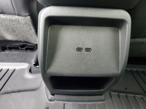 New 2026 Chevrolet Equinox EV LT FWD image 12