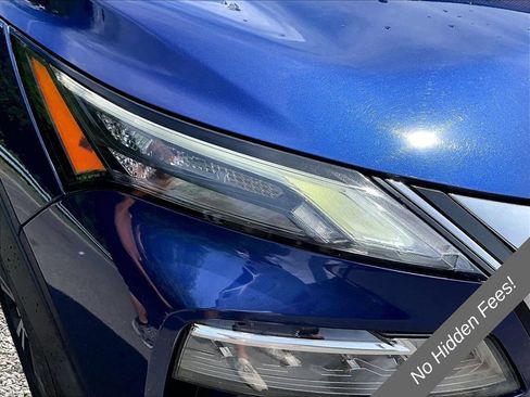 Used 2022 Nissan Rogue SV AWD/4WD image 25