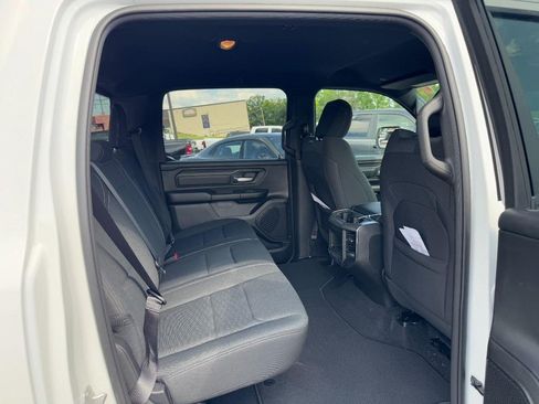 New 2026 RAM 1500 Express AWD/4WD image 6