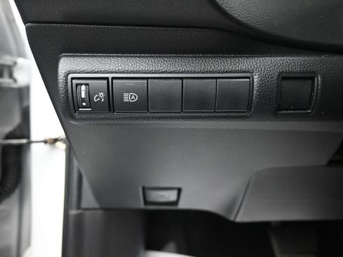 Used 2022 Toyota Corolla LE FWD image 20