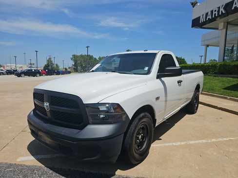 Used 2016 RAM 1500 Tradesman w/ Power & Remote Entry Group RWD image 9