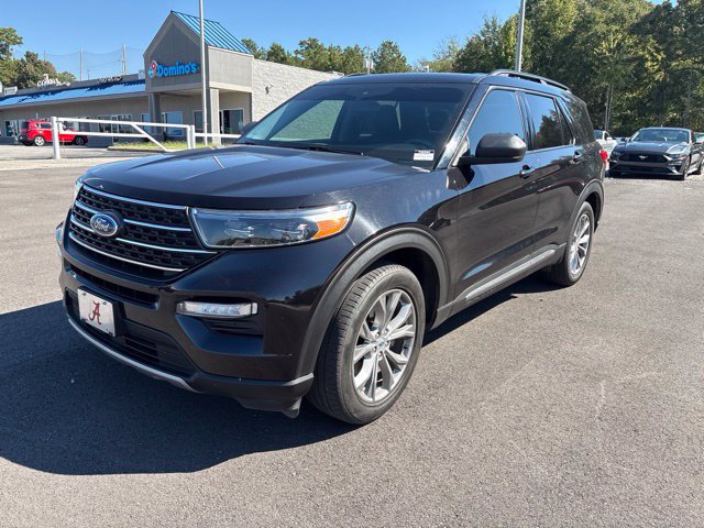 Used 2022 Ford Explorer XLT w/ Equipment Group 202A RWD image 3
