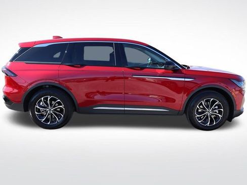 New 2025 Lincoln Nautilus Premier w/ Equipment Group 102A image 2