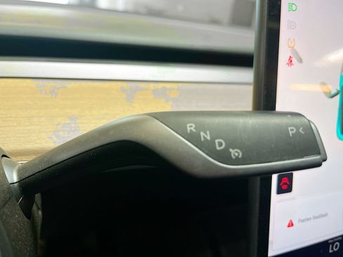Used 2023 Tesla Model 3 Standard Range RWD image 16