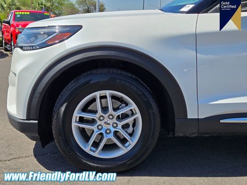 Certified 2025 Ford Explorer Active RWD image 7