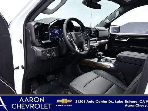 New 2026 Chevrolet Silverado 1500 RST w/ Convenience Package II AWD/4WD image 8