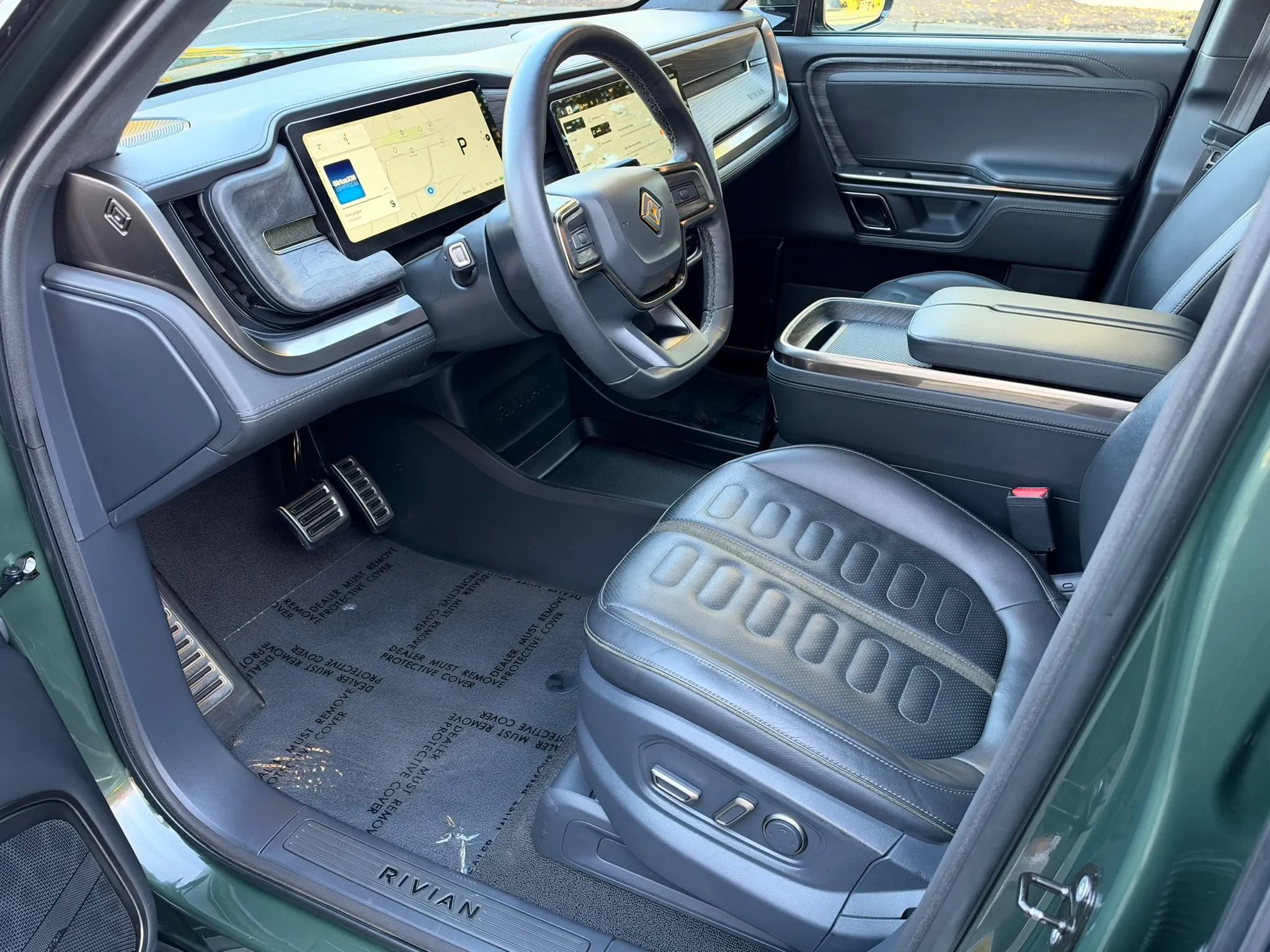 Used 2022 Rivian R1T Adventure AWD/4WD image 40