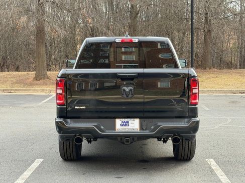 New 2026 RAM 1500 4x4 Crew Cab image 8